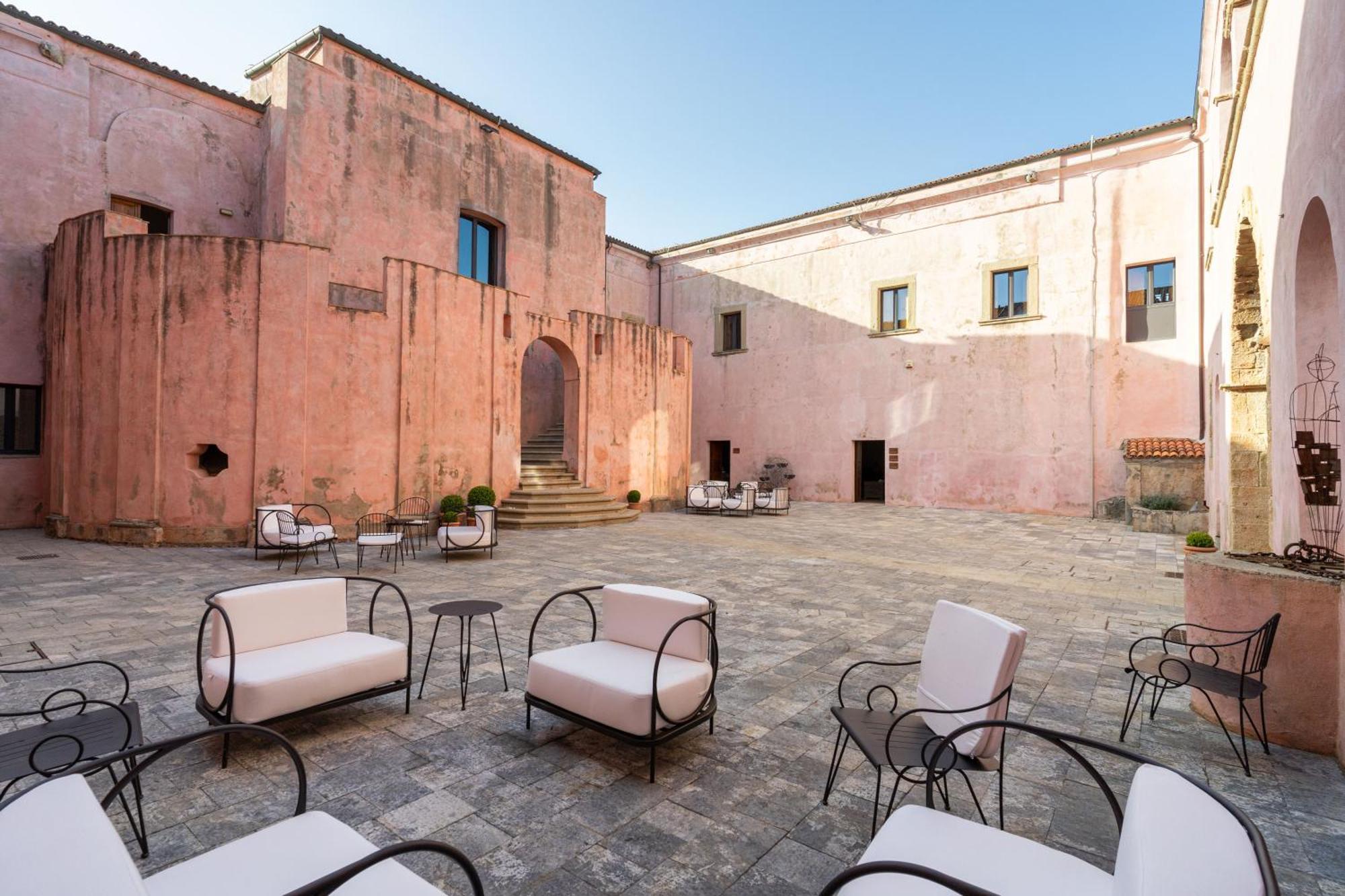 ホテル Palazzo Principi Lanza サン・ニコーラ・アルチェッラ エクステリア 写真