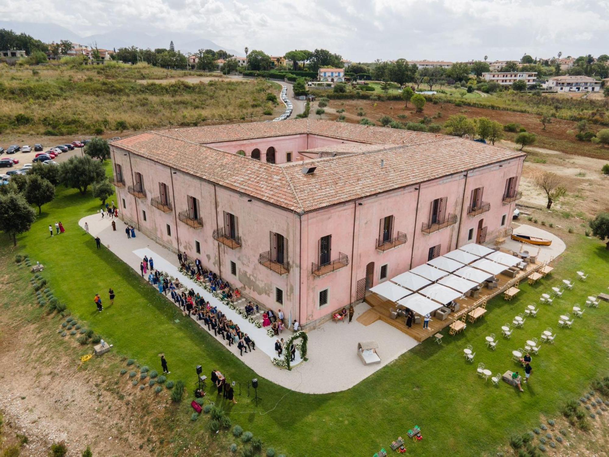 ホテル Palazzo Principi Lanza サン・ニコーラ・アルチェッラ エクステリア 写真